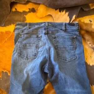 Ariat Blue Denim Cropped High Rise Straight 32R